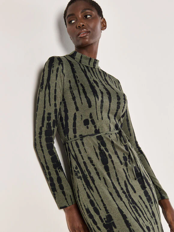 Green grass and plant dyed tie-dye mid-length dress - Image 2