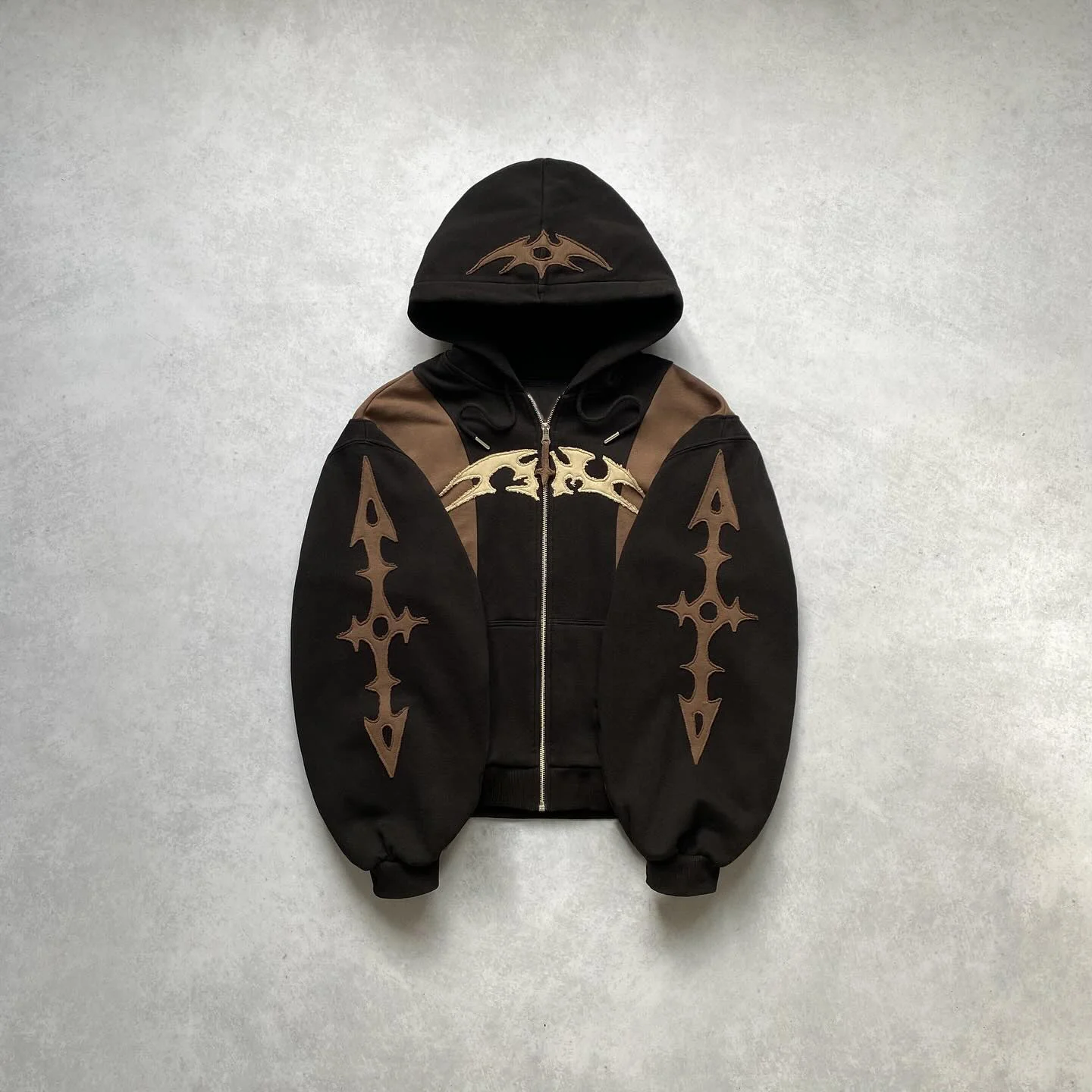 Spiky Arrow Casual Street Hoodie - Image 3